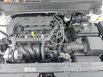 2025 Hyundai Venue SEL - zdjęcie 15 z 20 - miniatura