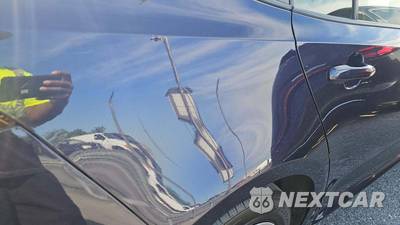 2023 Toyota Corolla Hybrid LE Sedan - zdjęcie 25 z 28 - miniatura
