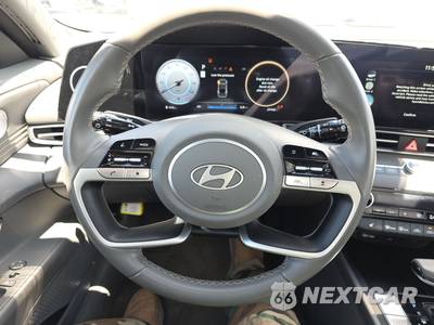 2025 Hyundai Elantra SEL Convenience - zdjęcie 10 z 27 - miniatura