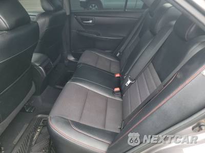2017 Toyota Camry SE - zdjęcie 13 z 31 - miniatura