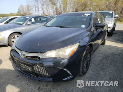 2017 Toyota Camry SE - zdjęcie 1 z 36 - miniatura