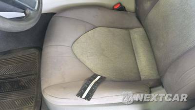 2020 Toyota Camry LE - zdjęcie 48 z 56 - miniatura