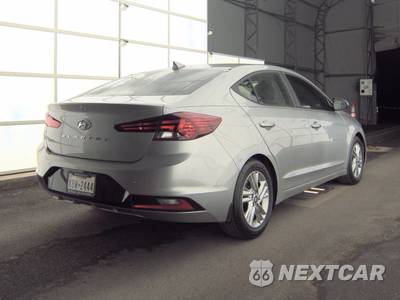 2020 Hyundai Elantra SEL Sedan - zdjęcie 4 z 21 - miniatura