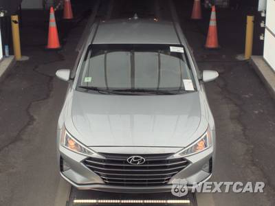 2020 Hyundai Elantra SEL Sedan - zdjęcie 2 z 21 - miniatura
