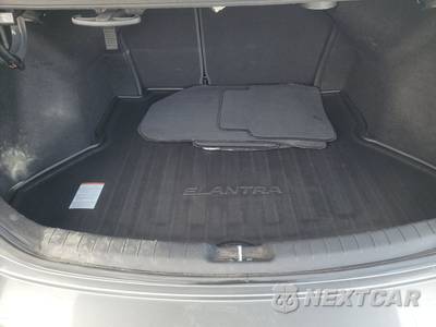 2017 Hyundai Elantra Limited Sedan - zdjęcie 16 z 18 - miniatura