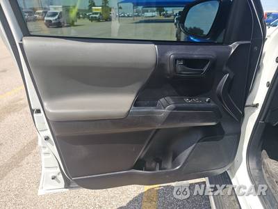 2020 Toyota Tacoma SR Extended Cab Long Bed w/Rear Doors - zdjęcie 9 z 19 - miniatura