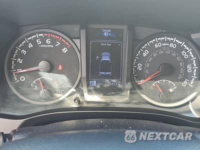 2020 Toyota Tacoma SR Extended Cab Long Bed w/Rear Doors - zdjęcie 12 z 19 - miniatura