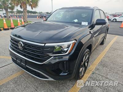2025 Volkswagen Atlas Cross Sport 2.0T SE w/Technology