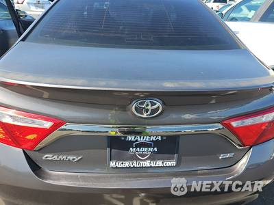 2016 Toyota Camry SE - zdjęcie 16 z 18 - miniatura