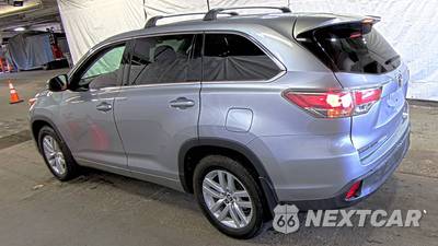 2016 Toyota Highlander LE - zdjęcie 6 z 40 - miniatura
