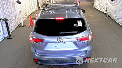 2016 Toyota Highlander LE - zdjęcie 5 z 40 - miniatura