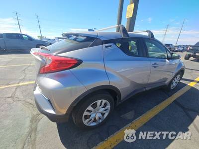 2019 Toyota C-HR LE - zdjęcie 4 z 33 - miniatura