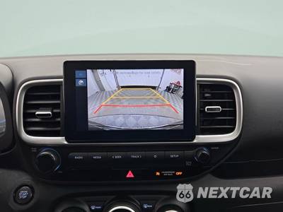 2025 Hyundai Venue SEL - zdjęcie 23 z 40 - miniatura