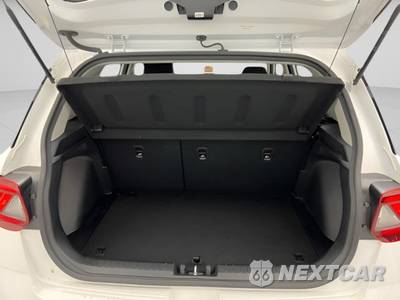 2025 Hyundai Venue SEL - zdjęcie 37 z 40 - miniatura