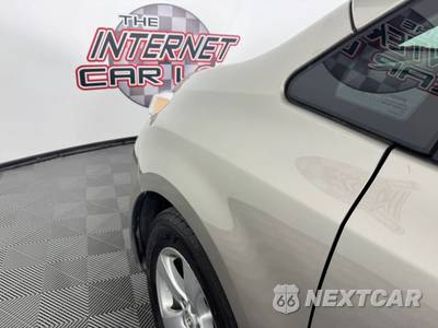 2015 Toyota Sienna LE 8-Passenger 119.3" WB - zdjęcie 21 z 43 - miniatura