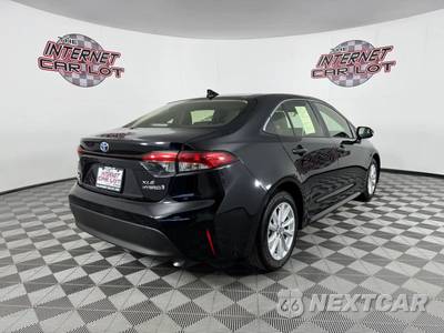 2024 Toyota Corolla Hybrid XLE Sedan - zdjęcie 7 z 46 - miniatura