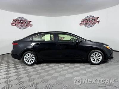 2024 Toyota Corolla Hybrid XLE Sedan - zdjęcie 8 z 46 - miniatura