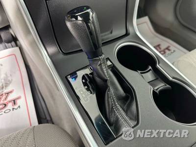 2017 Toyota Camry LE - zdjęcie 20 z 43 - miniatura