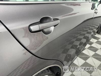 2017 Toyota Camry LE - zdjęcie 27 z 43 - miniatura