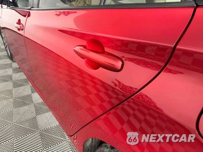 2019 Toyota Prius XLE - zdjęcie 28 z 49 - miniatura