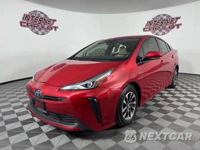 2019 Toyota Prius XLE - zdjęcie 3 z 49 - miniatura
