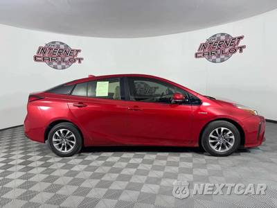 2019 Toyota Prius XLE - zdjęcie 8 z 49 - miniatura