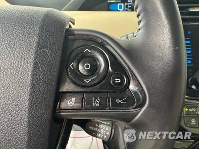 2019 Toyota Prius XLE - zdjęcie 17 z 49 - miniatura