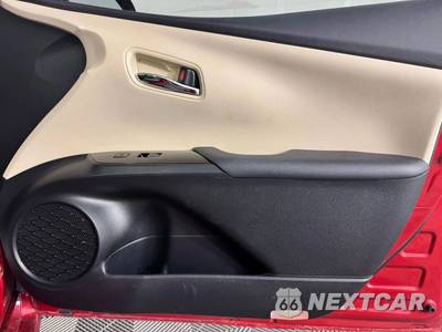 2019 Toyota Prius XLE - zdjęcie 43 z 49 - miniatura