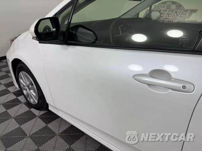 2022 Toyota Prius LE - zdjęcie 22 z 44 - miniatura