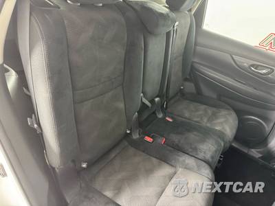 2016 Nissan Rogue SV - zdjęcie 37 z 48 - miniatura