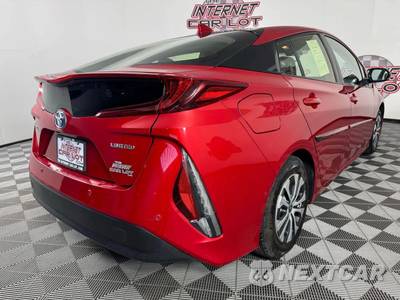 2022 Toyota Prius Prime Limited Hatchback 4D - zdjęcie 27 z 45 - miniatura