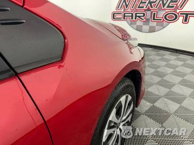 2022 Toyota Prius Prime Limited Hatchback 4D - zdjęcie 30 z 45 - miniatura