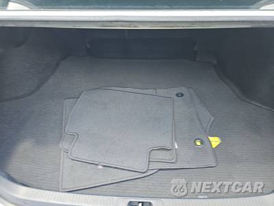 2023 Toyota Camry Hybrid XLE - zdjęcie 17 z 25 - miniatura