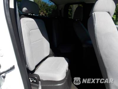 2015 Chevrolet Colorado WT Extended Cab Long Bed 2WT w/Rear Doors - zdjęcie 4 z 26 - miniatura