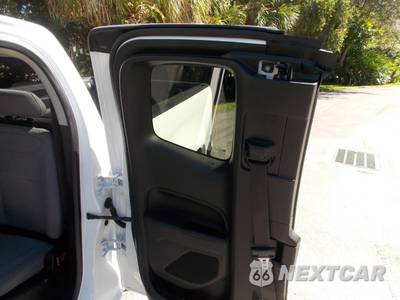 2015 Chevrolet Colorado WT Extended Cab Long Bed 2WT w/Rear Doors - zdjęcie 23 z 26 - miniatura