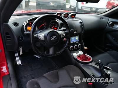 2017 Nissan 370Z Coupe - zdjęcie 14 z 50 - miniatura