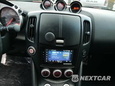 2017 Nissan 370Z Coupe - zdjęcie 25 z 50 - miniatura
