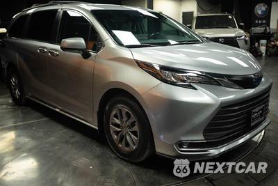 2022 Toyota Sienna XLE 7-Passenger 120.5" WB - zdjęcie 5 z 32 - miniatura