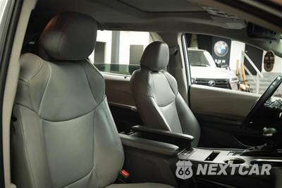 2022 Toyota Sienna XLE 7-Passenger 120.5" WB - zdjęcie 16 z 32 - miniatura