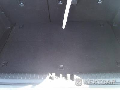 2025 Hyundai Venue SEL - zdjęcie 8 z 21 - miniatura