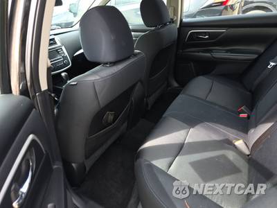 2016 Nissan Altima 2.5 SR - zdjęcie 13 z 21 - miniatura