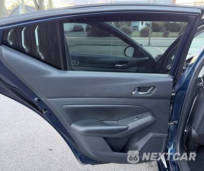 2022 Nissan Altima S - zdjęcie 10 z 26 - miniatura