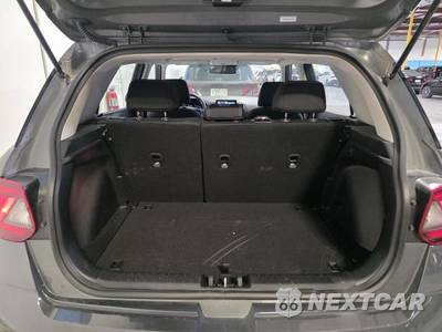 2025 Hyundai Venue SEL - zdjęcie 8 z 19 - miniatura