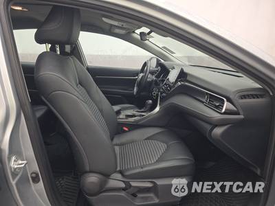 2023 Toyota Camry SE - zdjęcie 8 z 27 - miniatura