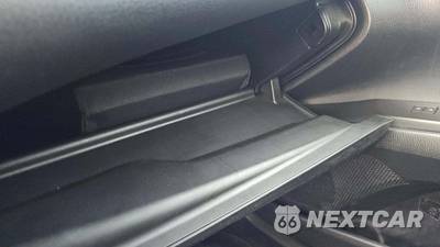 2023 Toyota Camry SE - zdjęcie 21 z 27 - miniatura