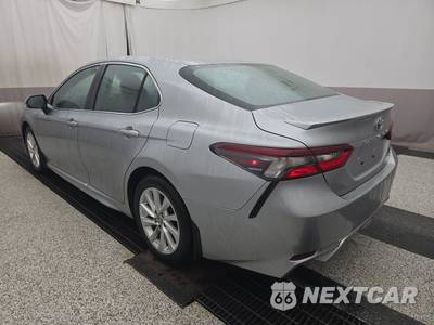 2023 Toyota Camry SE - zdjęcie 6 z 27 - miniatura