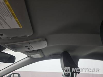 2024 Toyota Camry SE - zdjęcie 18 z 31 - miniatura