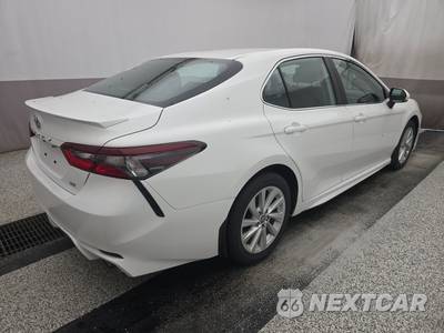 2024 Toyota Camry SE - zdjęcie 4 z 31 - miniatura