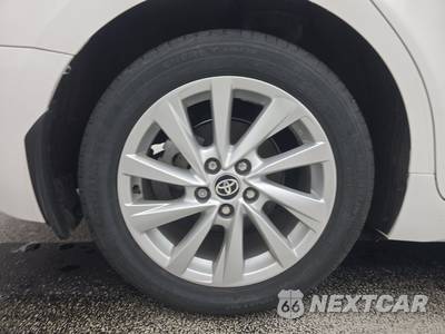2024 Toyota Camry SE - zdjęcie 5 z 31 - miniatura