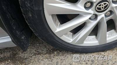 2024 Toyota Camry SE - zdjęcie 30 z 37 - miniatura